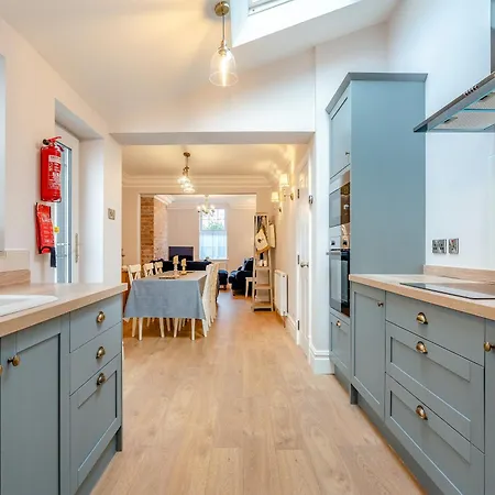 Holiday home Glossop *