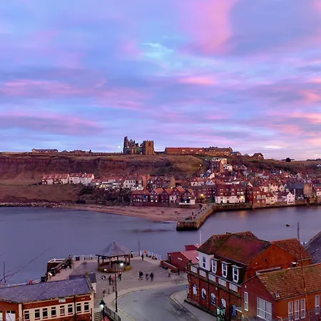 Glossop * Whitby